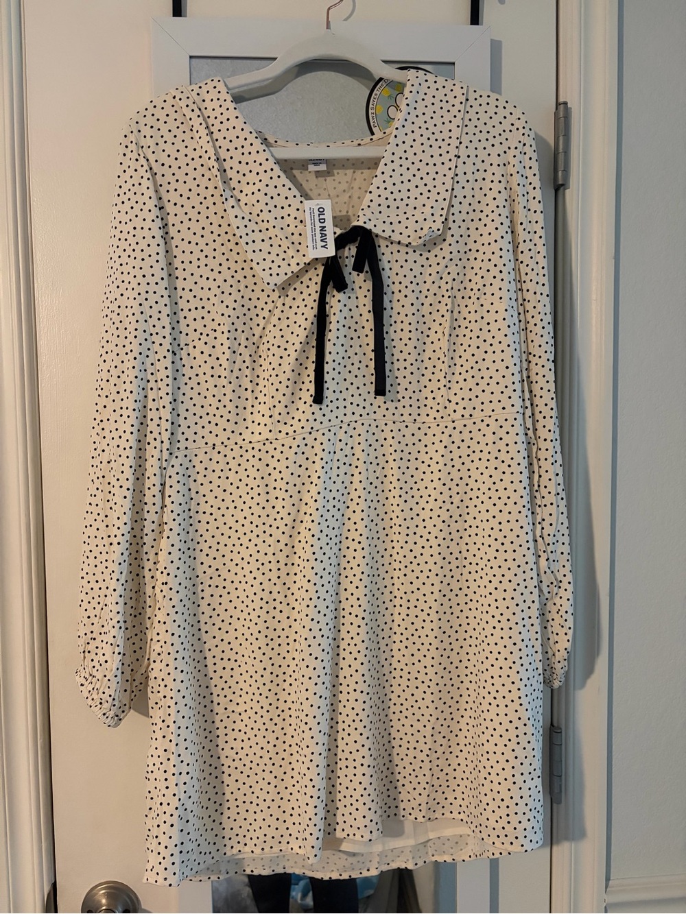 Old Navy Cream and Black Polka Dot Peter Pan Collar Dress
